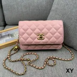 chanel mini sac a main pour femme s_1240413